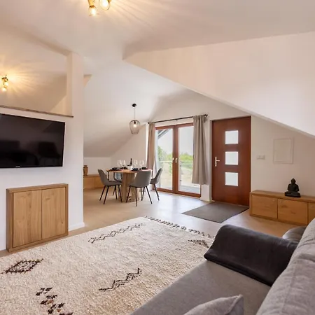 Roland House With Pool & Winery Stara Vas-Bizeljsko