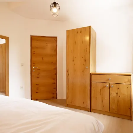 Roland House With Pool & Winery * Stara Vas-Bizeljsko