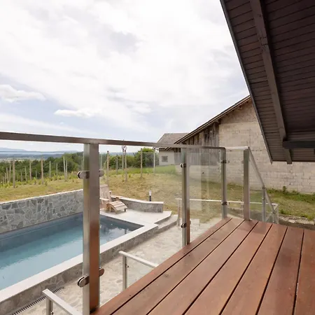 Apartamento Roland House With Pool & Winery *