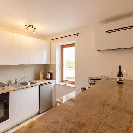 Apartamento Roland House With Pool & Winery *