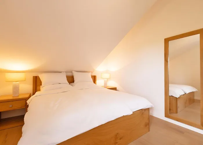 Roland House With Pool & Winery Daire