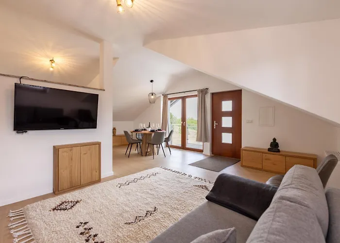 Roland House With Pool & Winery Stara Vas-Bizeljsko