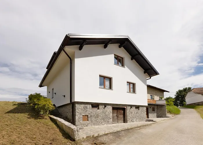 Roland House With Pool & Winery * Stara Vas-Bizeljsko